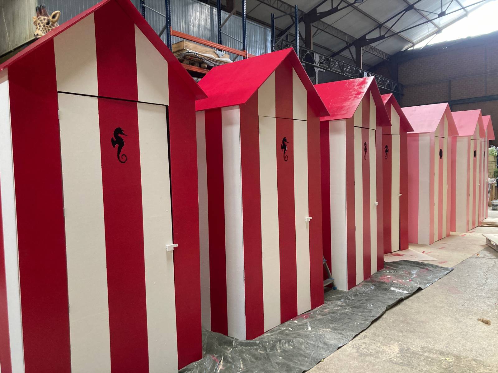 Créations de décors sur mesure, 100% adaptés et personnalisés partout en France