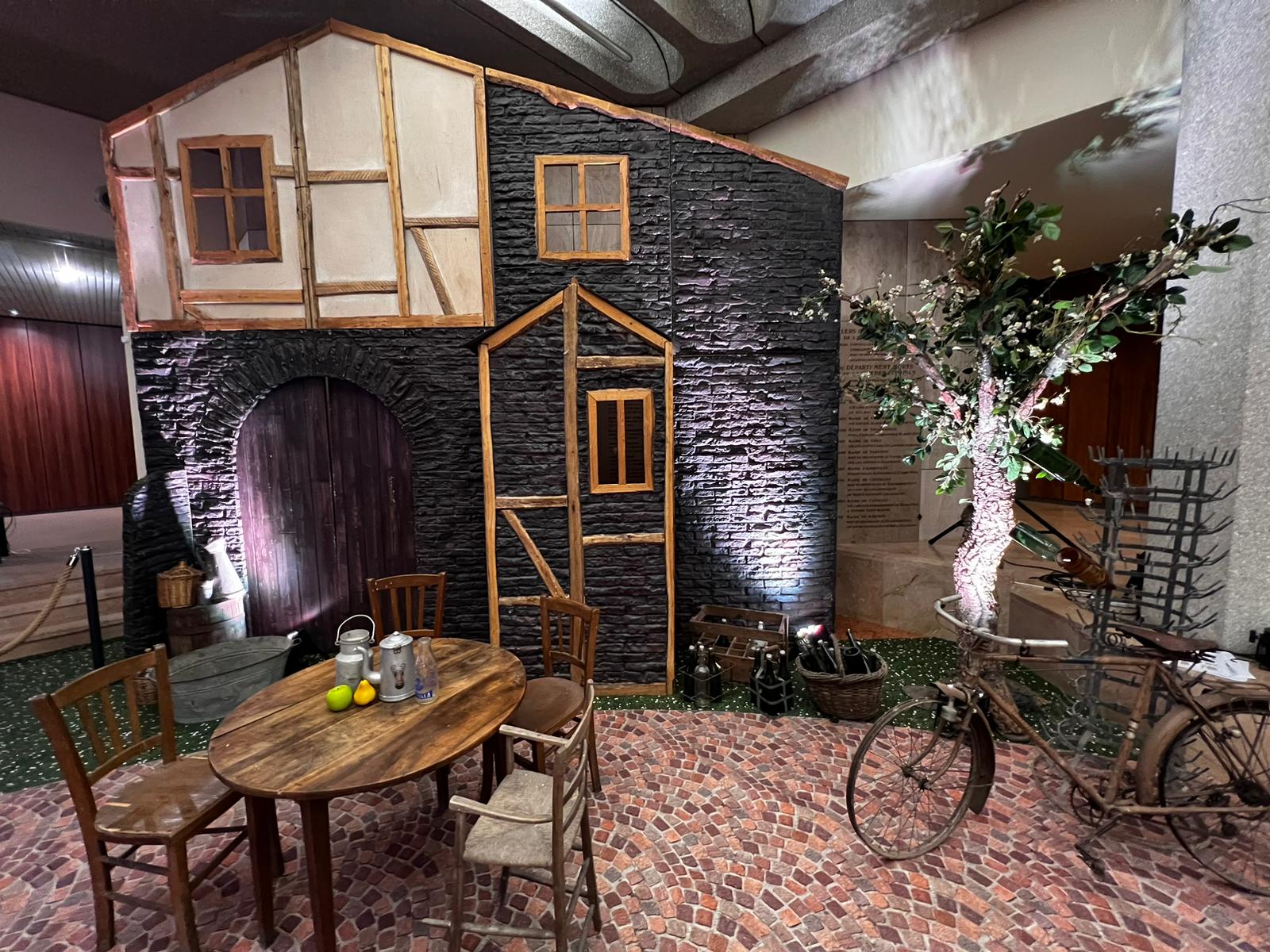 Location de décors place du marché