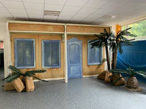 Soirée aux inspirations cubaine à Bondy : décors thématiques avec palmiers, bars et animations à thème